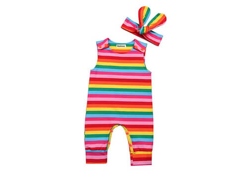 rainbow-themed-baby-gifts.jpg